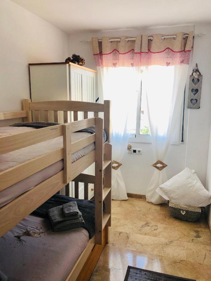 Apartamento Con Terraza Y Piscina En מלגרט דה מאר מראה חיצוני תמונה