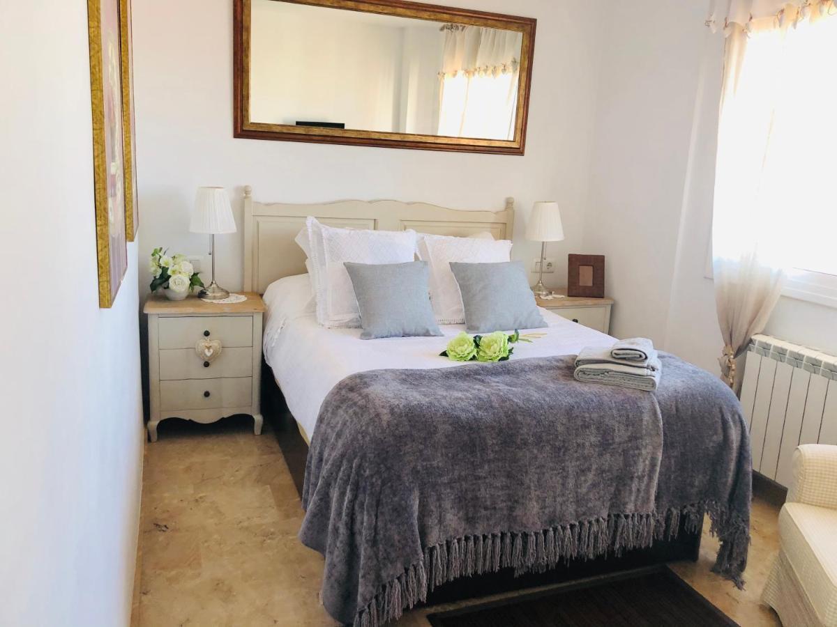 Apartamento Con Terraza Y Piscina En מלגרט דה מאר מראה חיצוני תמונה
